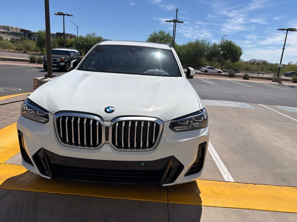 Certified Used 2023 Alpine White BMW xDrive30i image 2