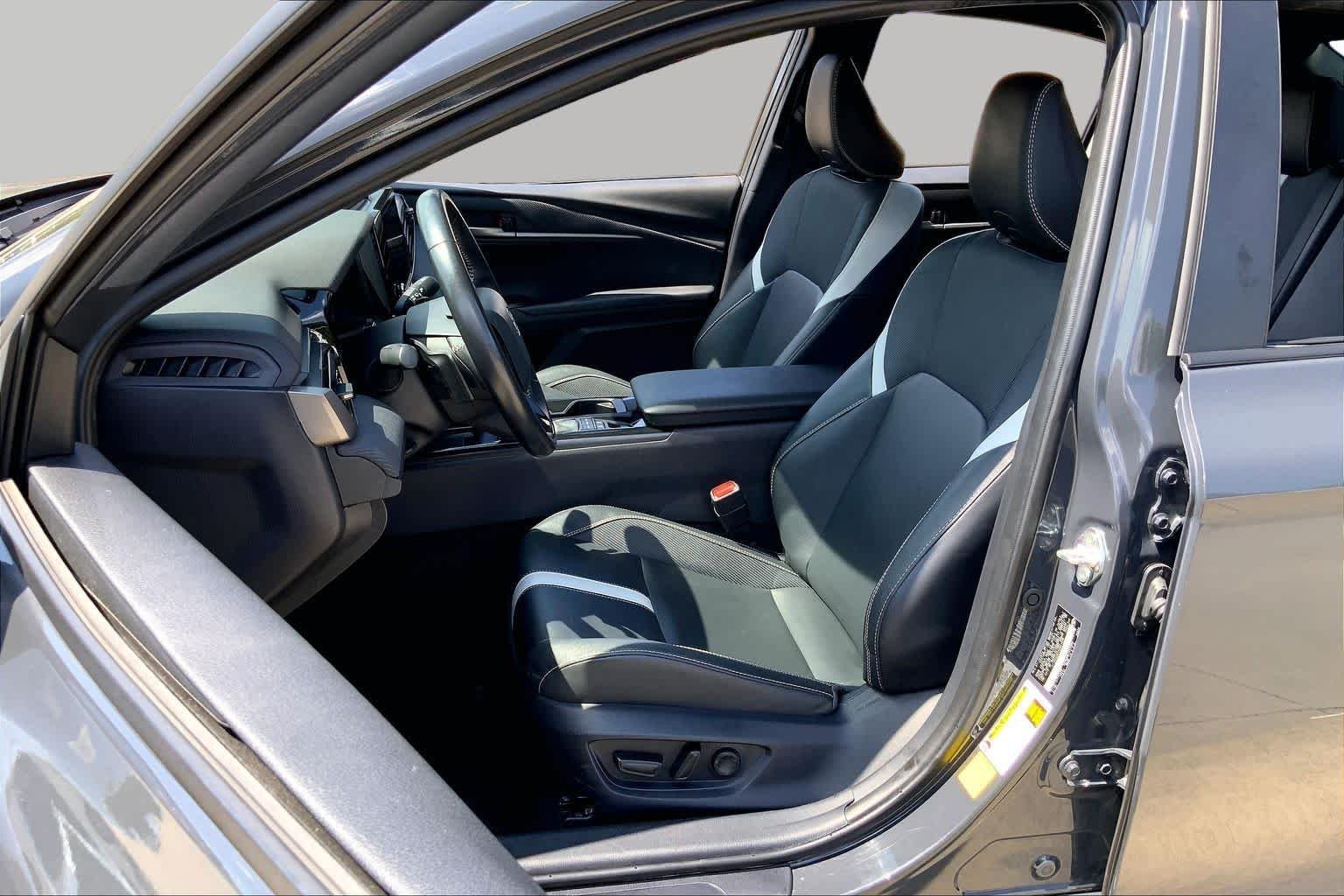 Pre-Owned 2025 Toyota Camry SE