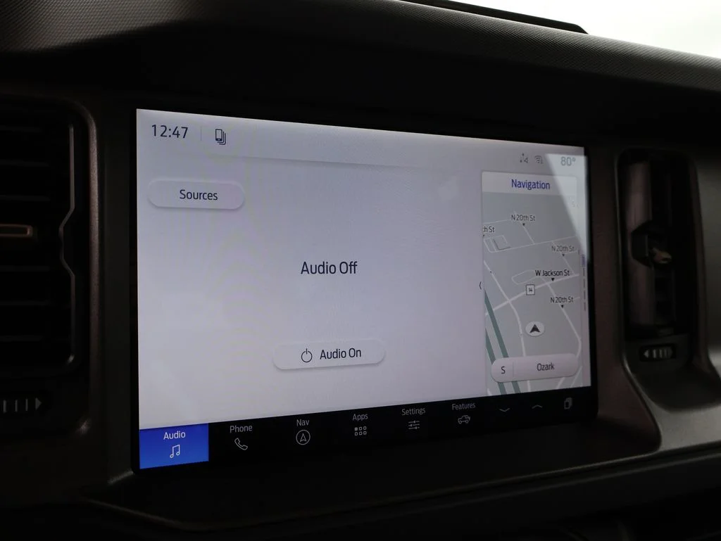 New 2026 Avalanche Gray Ford Badlands® image 32