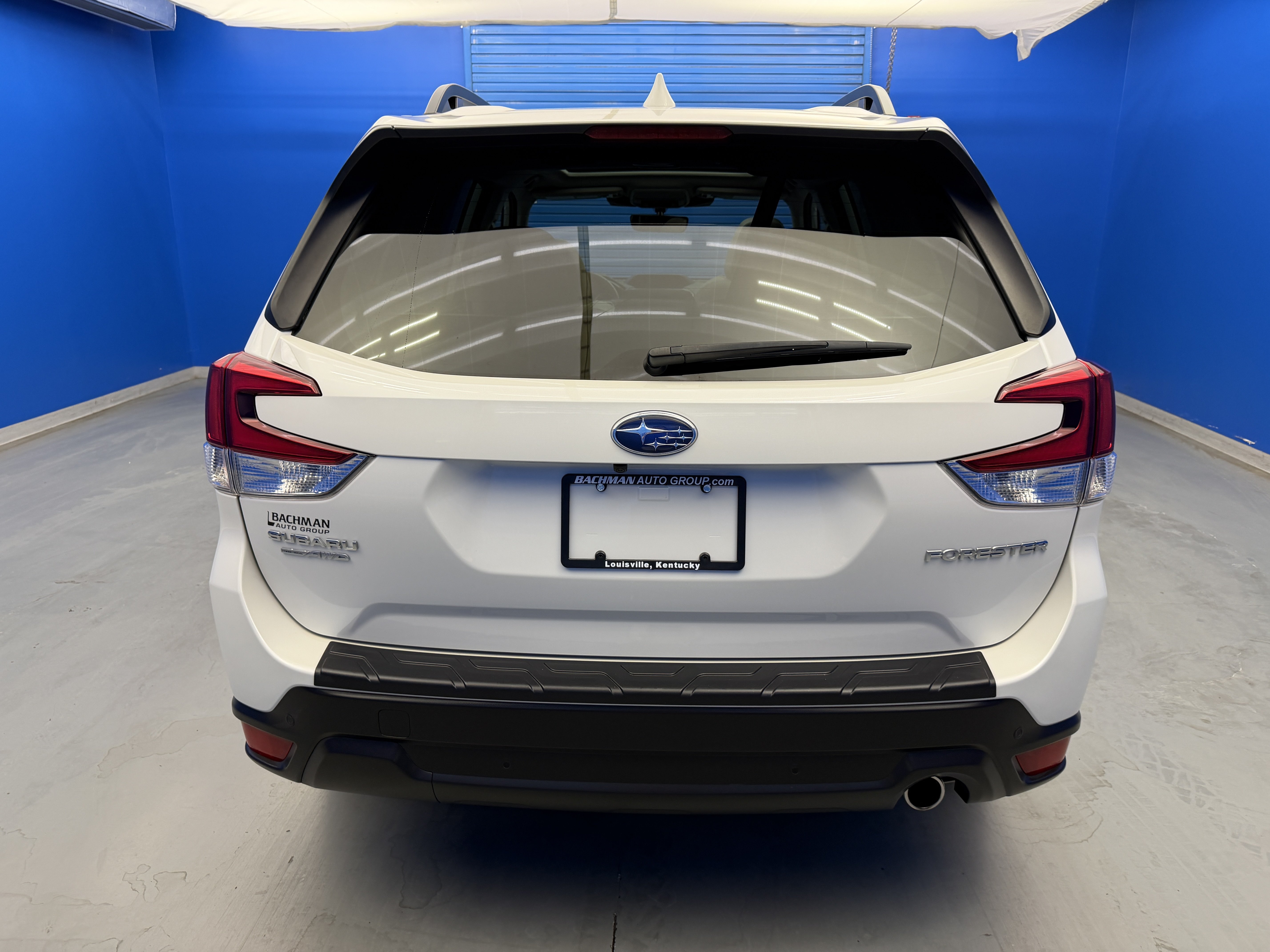 Certified Used 2023 Crystal White Pearl Subaru Limited image 6