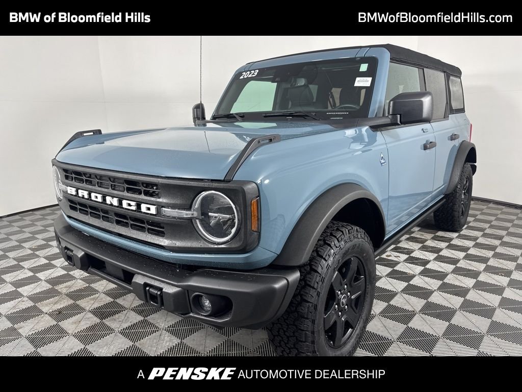 2023 Ford Bronco 4-Door Black Diamond