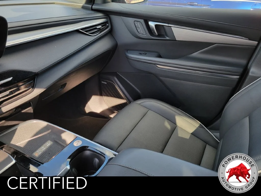 Used 2025 Red Buick Preferred image 19