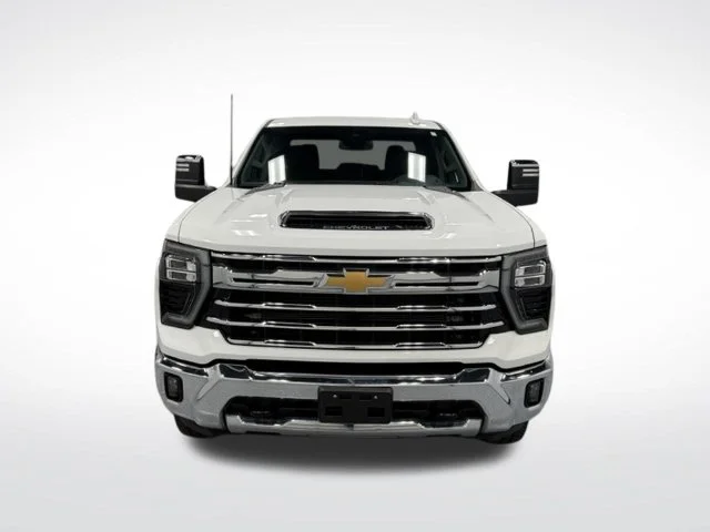 Used 2024 White Chevrolet LTZ image 3