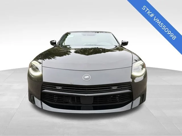 New 2027 Black Diamond Pearl Nissan Sport image 2