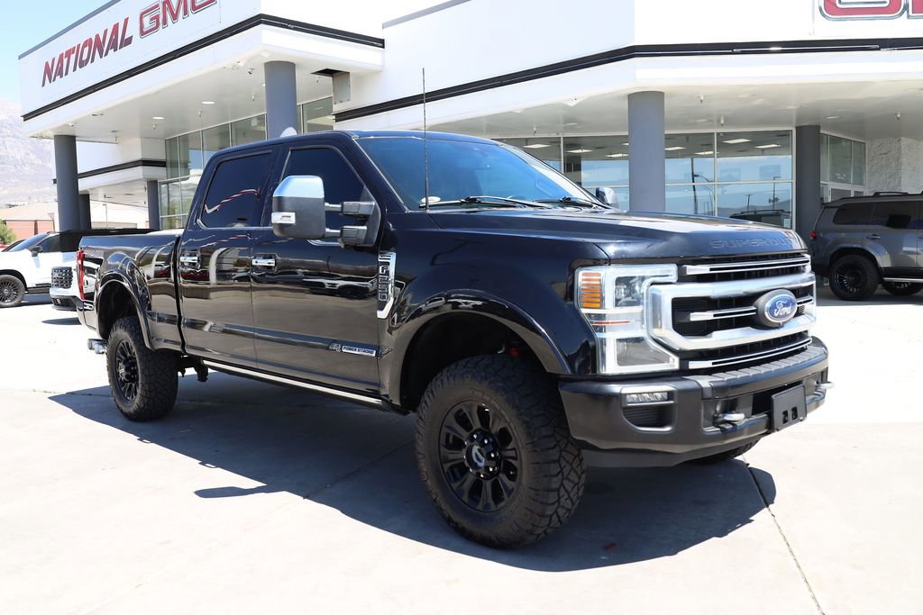 Used 2022 Black Metallic Ford Platinum image 8