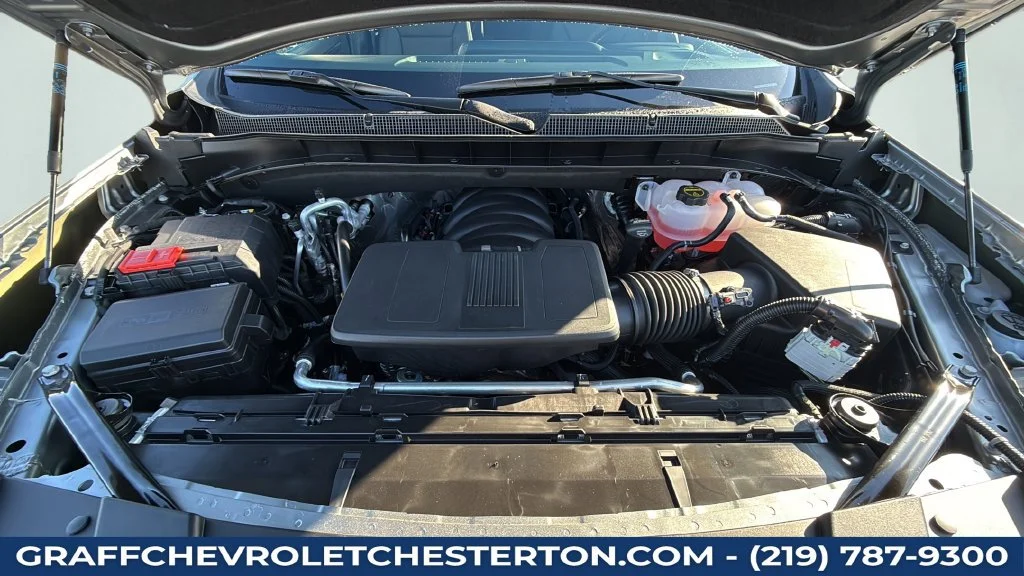 2027 Chevrolet Tahoe Z71 - Photo 39