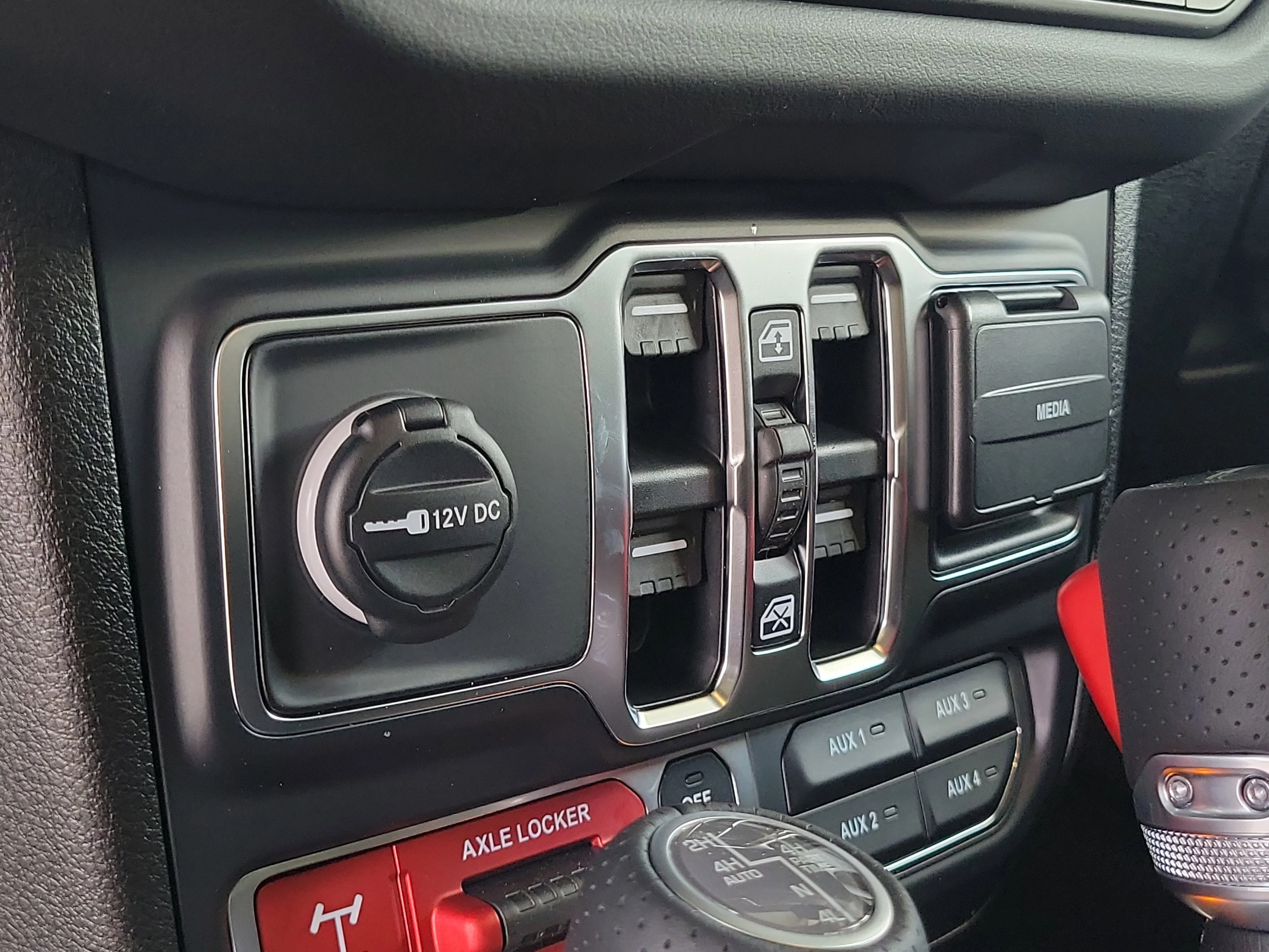 New 2026 41 Exterior Paint Jeep Mojave X image 14