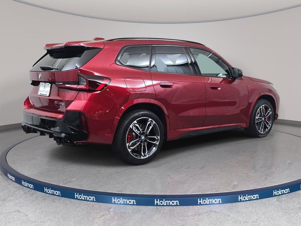 New 2026 Vegas Red Metallic BMW M35i image 5