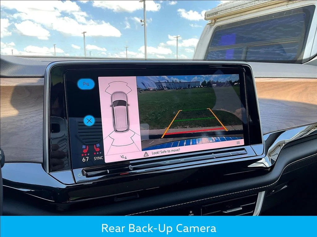 New 2026 Black Volkswagen SE w/Technology image 13