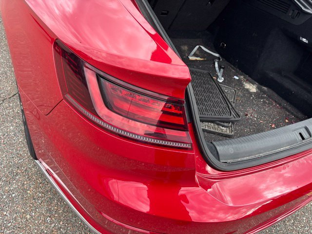 Used 2019 Red Volkswagen 2.0T SEL image 10