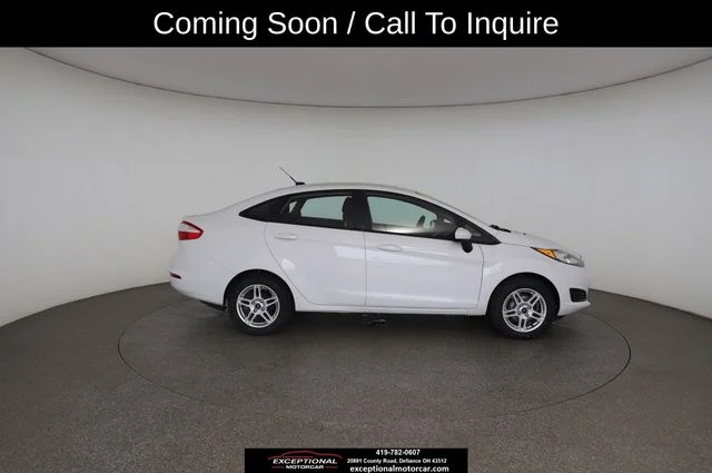 Used 2019 White Ford SE image 23