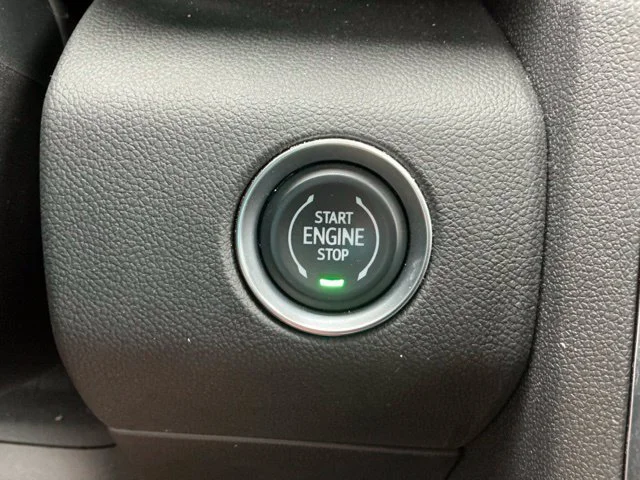 Used 2025 Ebony Twilight Metallic GMC Denali image 37