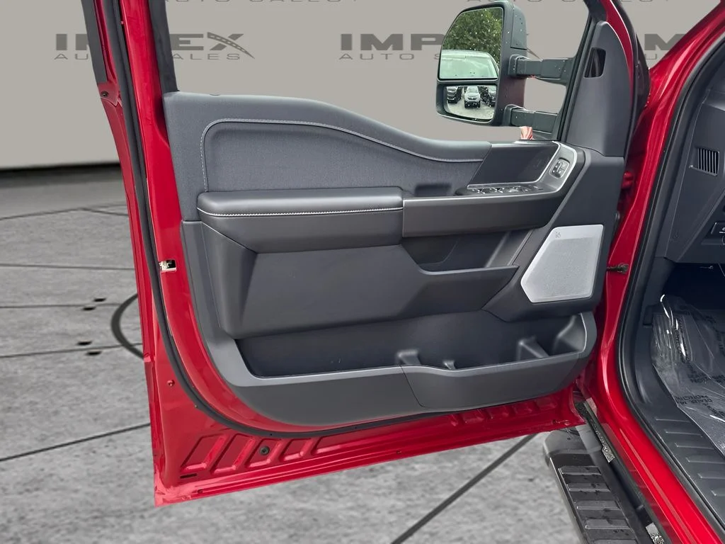 Used 2025 Red Ford Lariat image 18