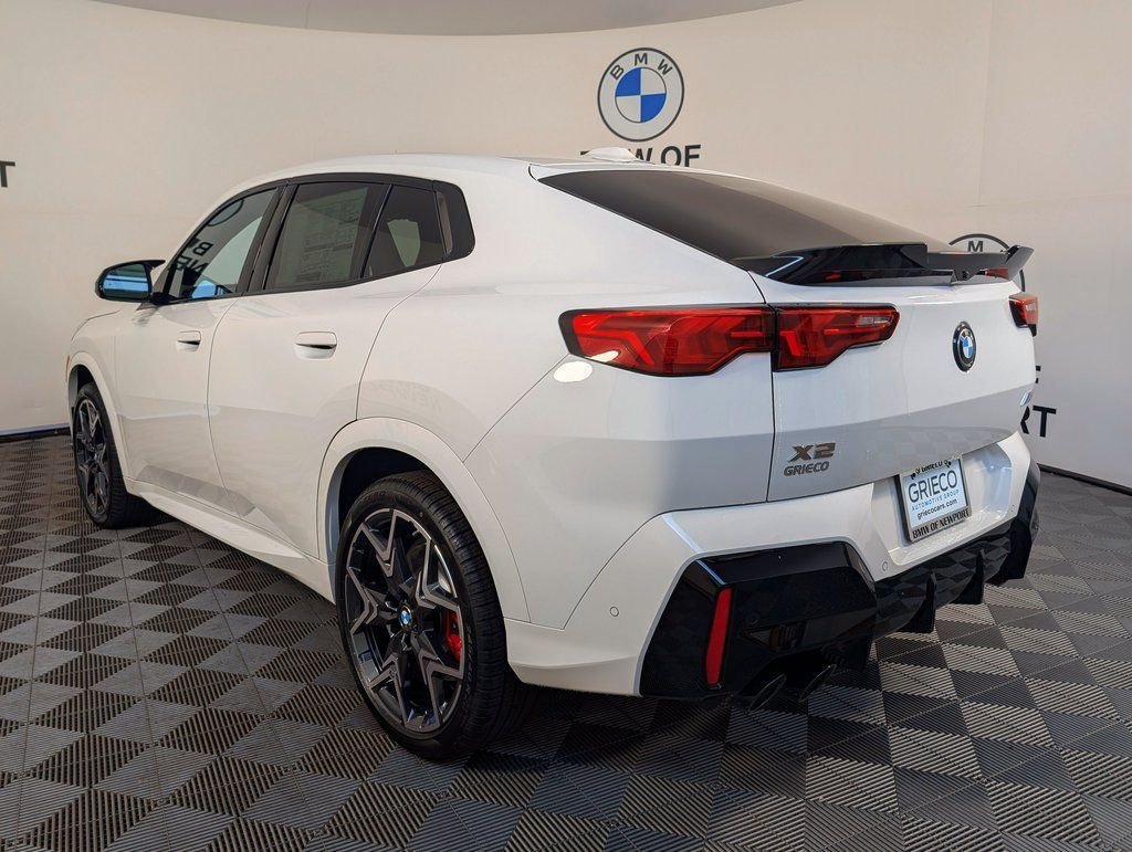 2026 BMW X2 35i - Photo 8