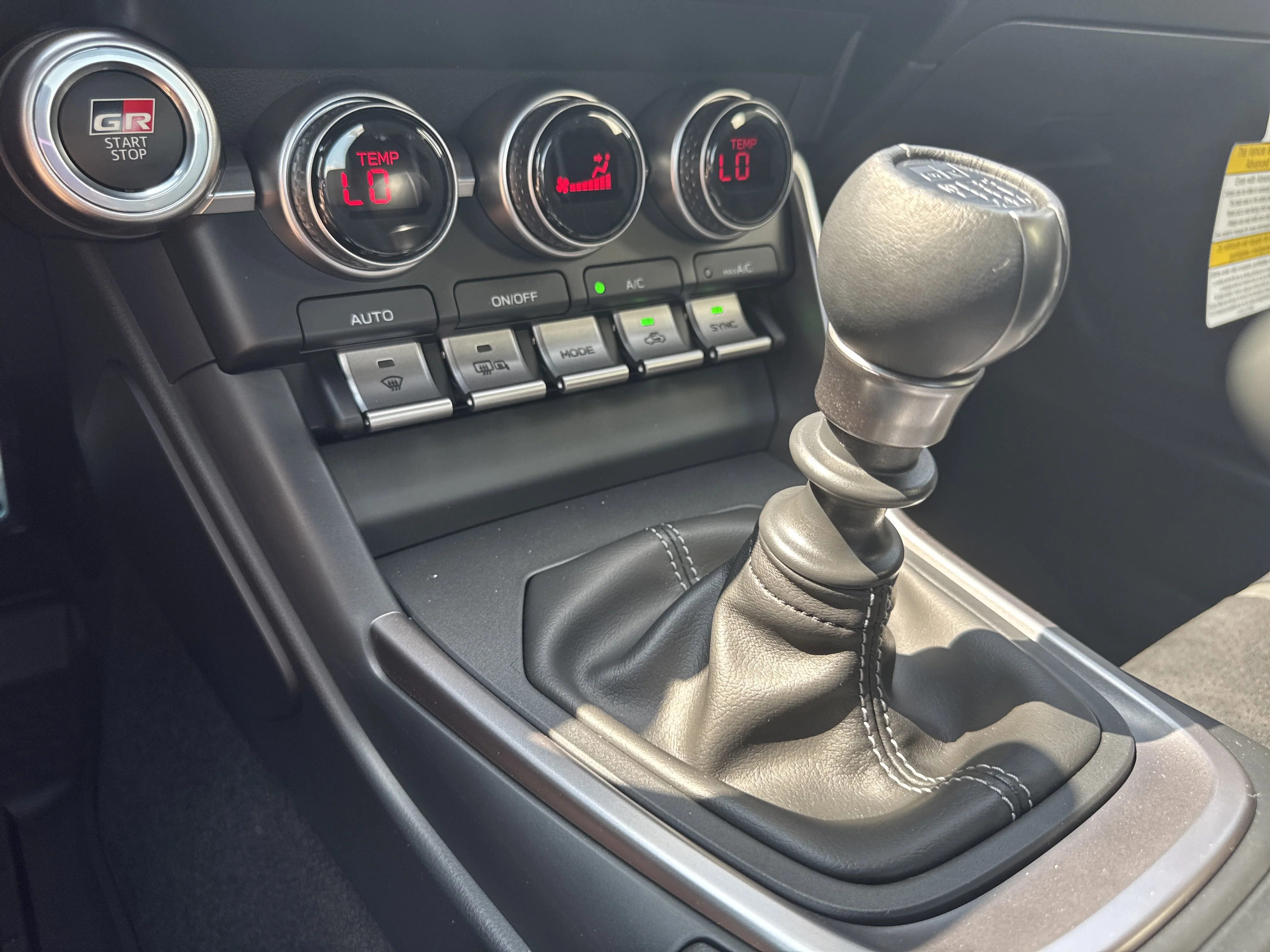 2025 Toyota GR86 Premium - Photo 14