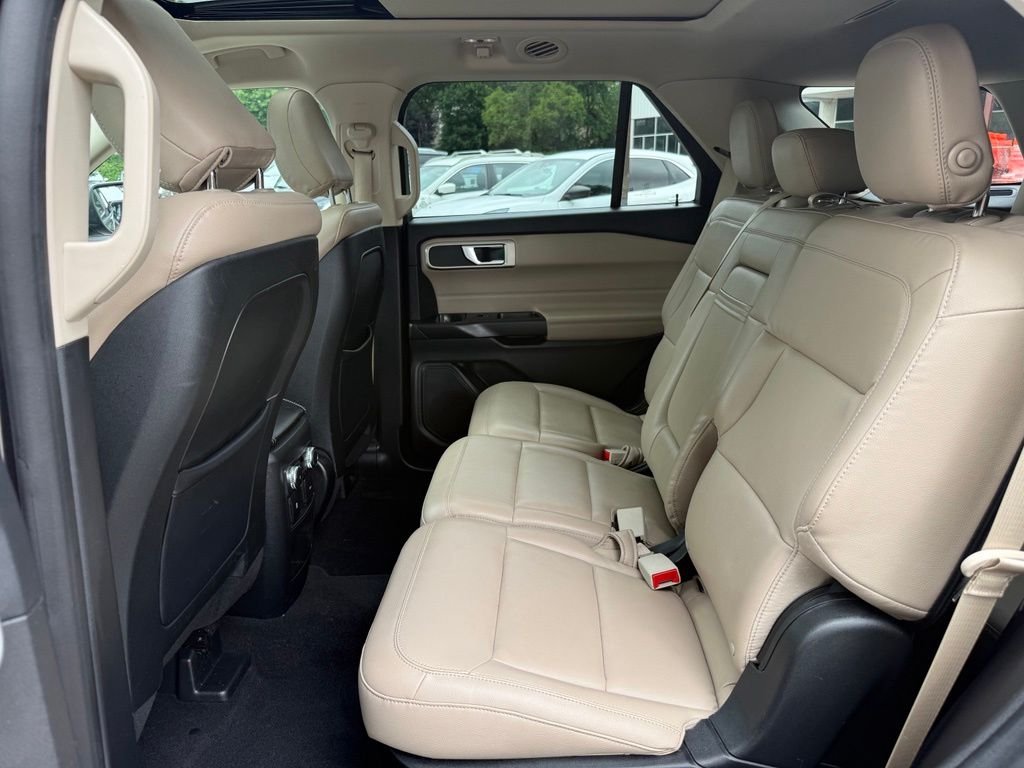 Used 2020 Gray Ford XLT image 26