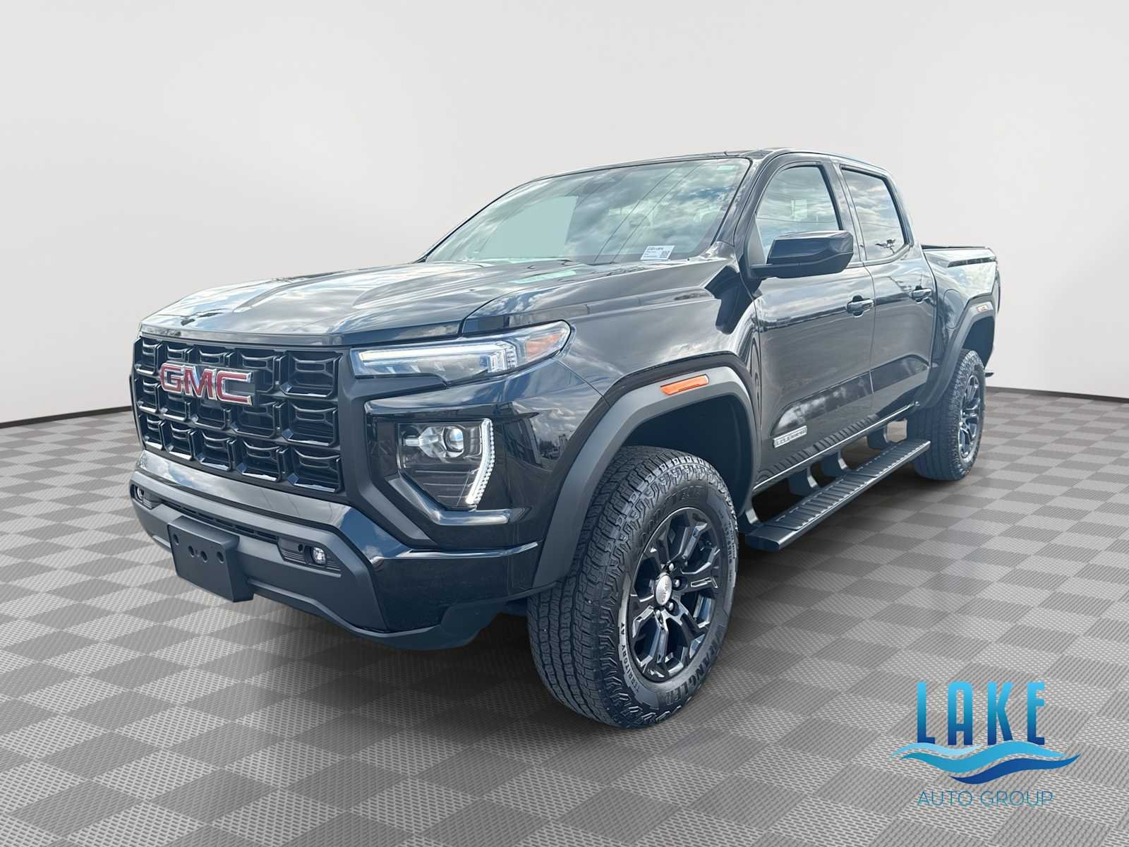 2023 GMC Canyon Elevation 4WD Crew Cab Short Box's photo