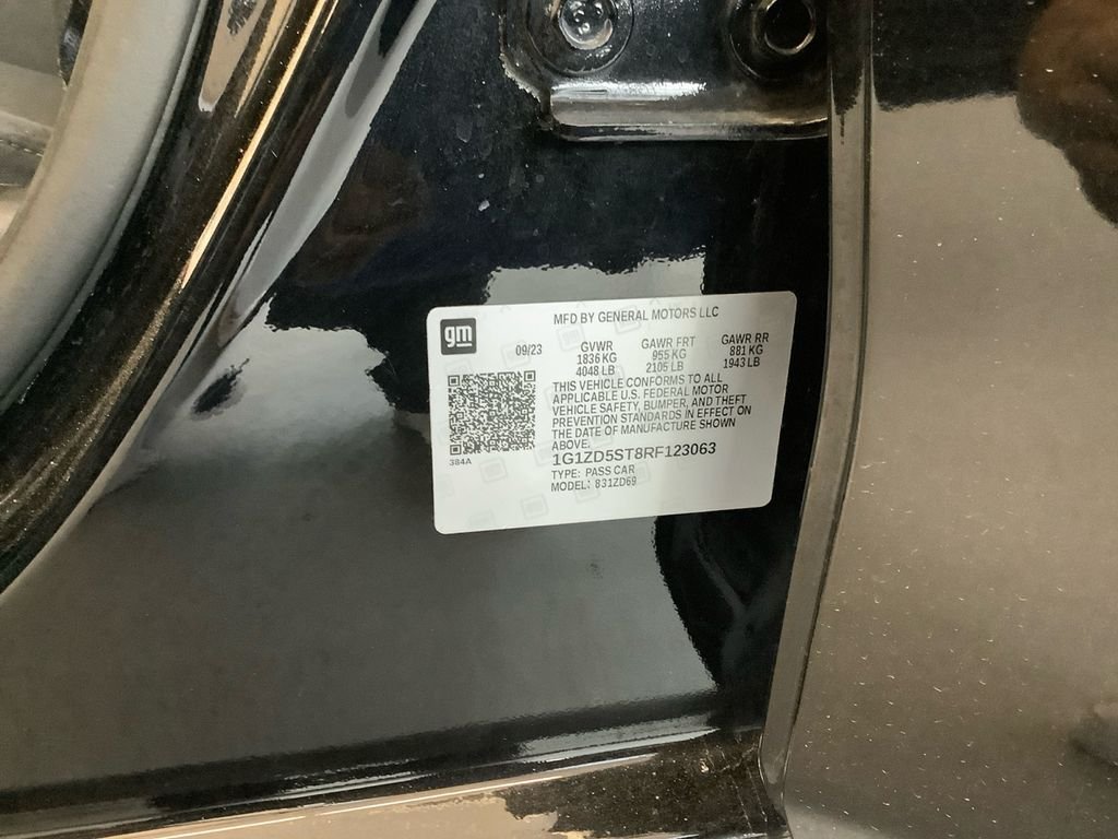 Used 2024 Black Chevrolet LT image 20