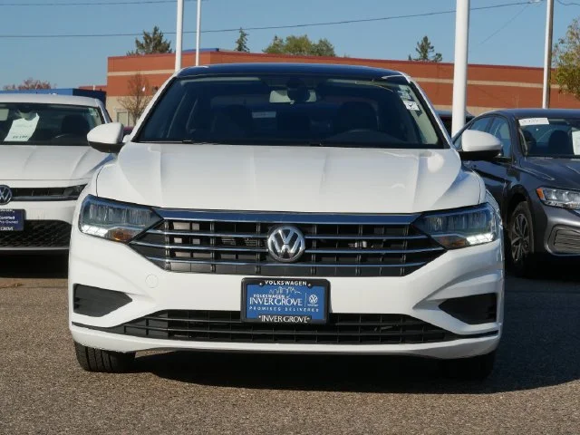 Used 2019 Volkswagen Jetta SE with VIN 3VWC57BU4KM253679 for sale in Inver Grove Heights, Minnesota