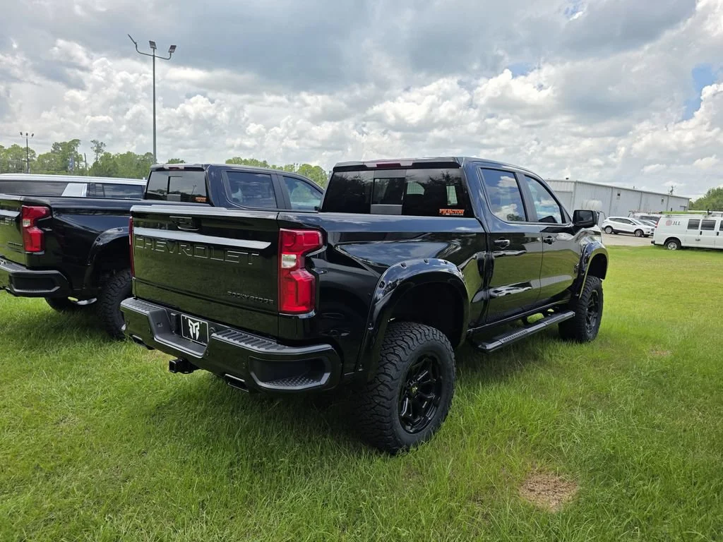 New 2026 Black Chevrolet RST image 5