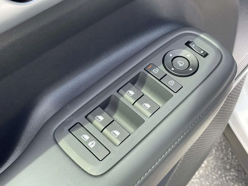 New 2026 White Hyundai Limited image 15