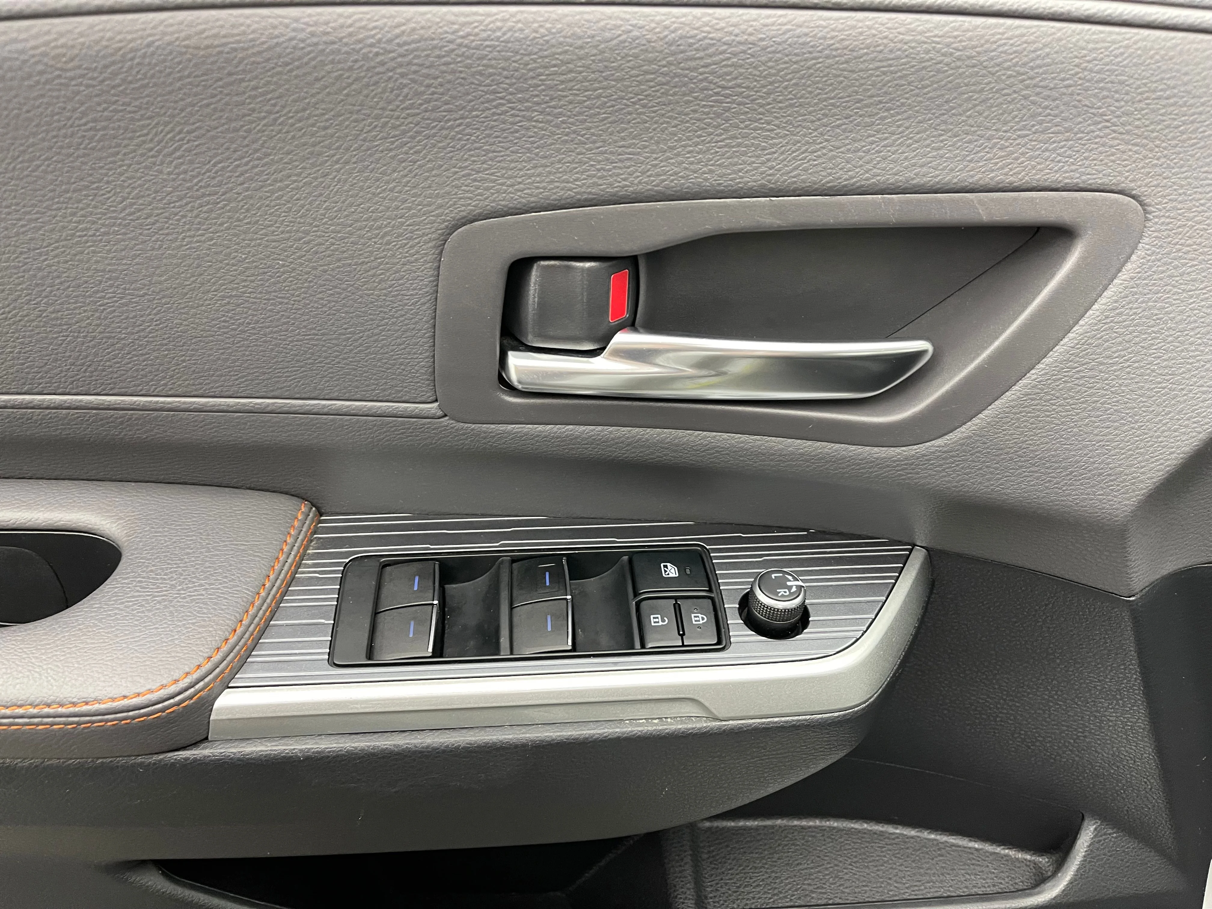 Used 2021 Celestial Silver Metallic Toyota XSE image 17