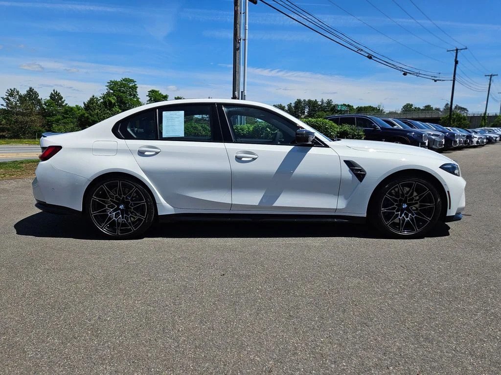 Used 2026 Alpine White BMW Competition image 8