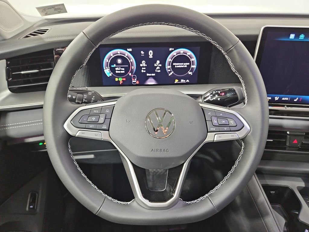 New 2026 White Volkswagen 2.0T SE image 14