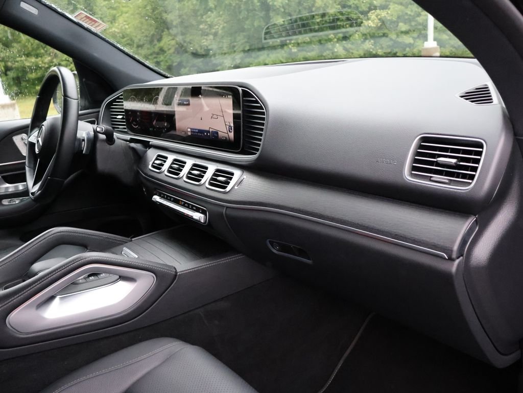 Used 2025 Black Mercedes-Benz GLE 350 image 11