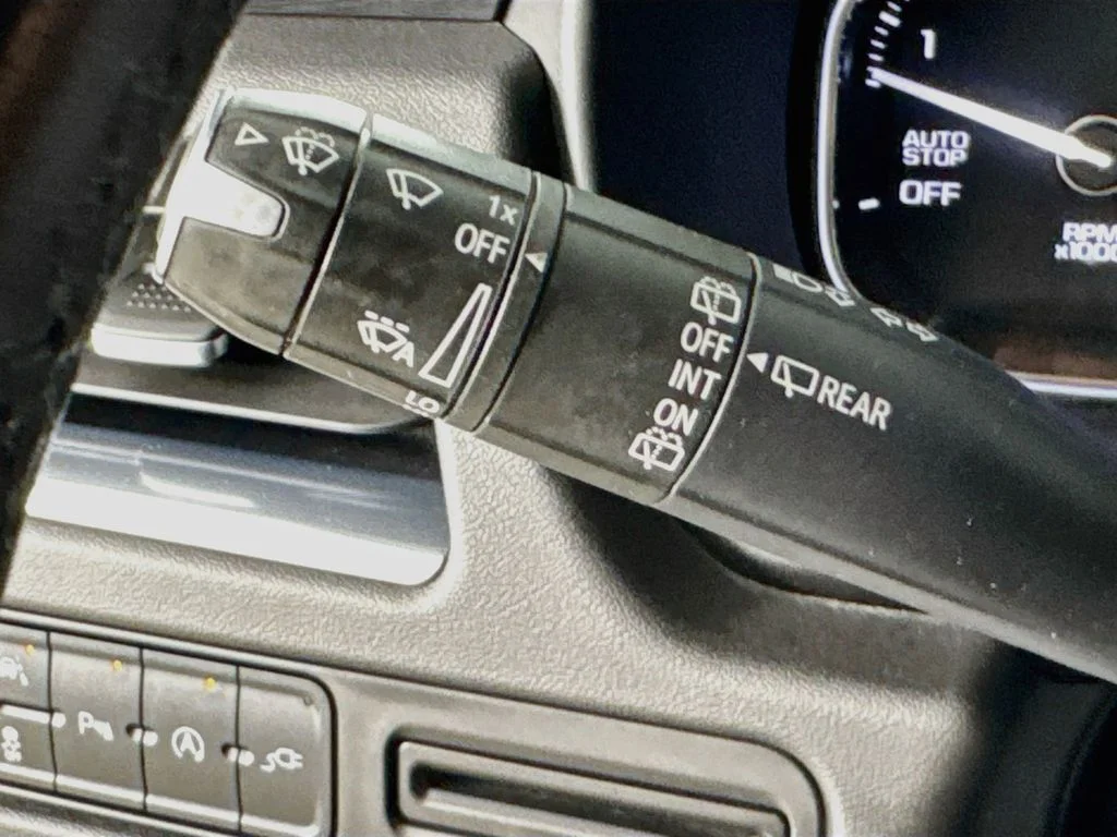 Used 2021 Satin Steel Metallic GMC SLT image 14