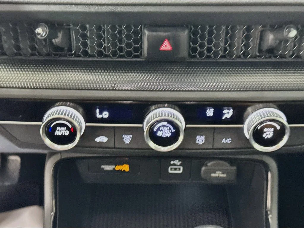Certified Used 2024 Still Night Pearl Honda LX image 17