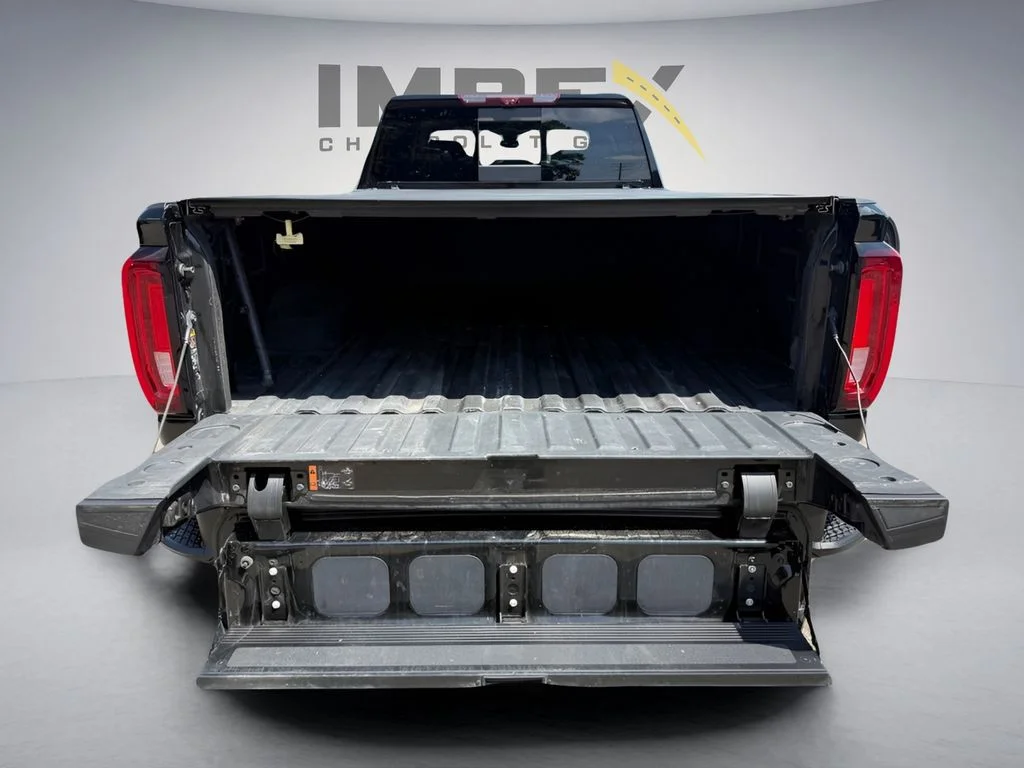 Used 2022 Black GMC Denali image 36