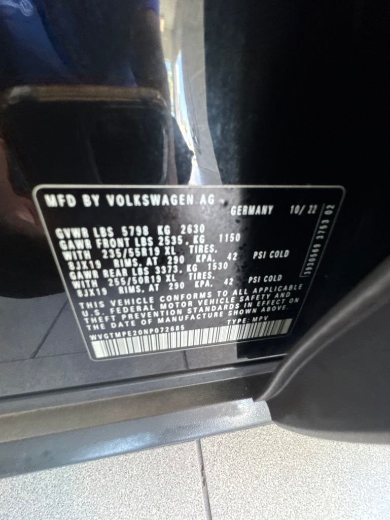 Certified Used 2022 Black Volkswagen Pro S image 21