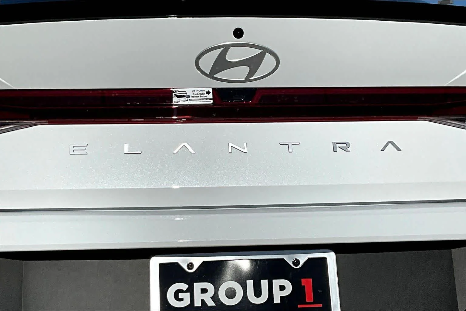 New 2026 Serenity White Pearl Hyundai SEL Sport image 15