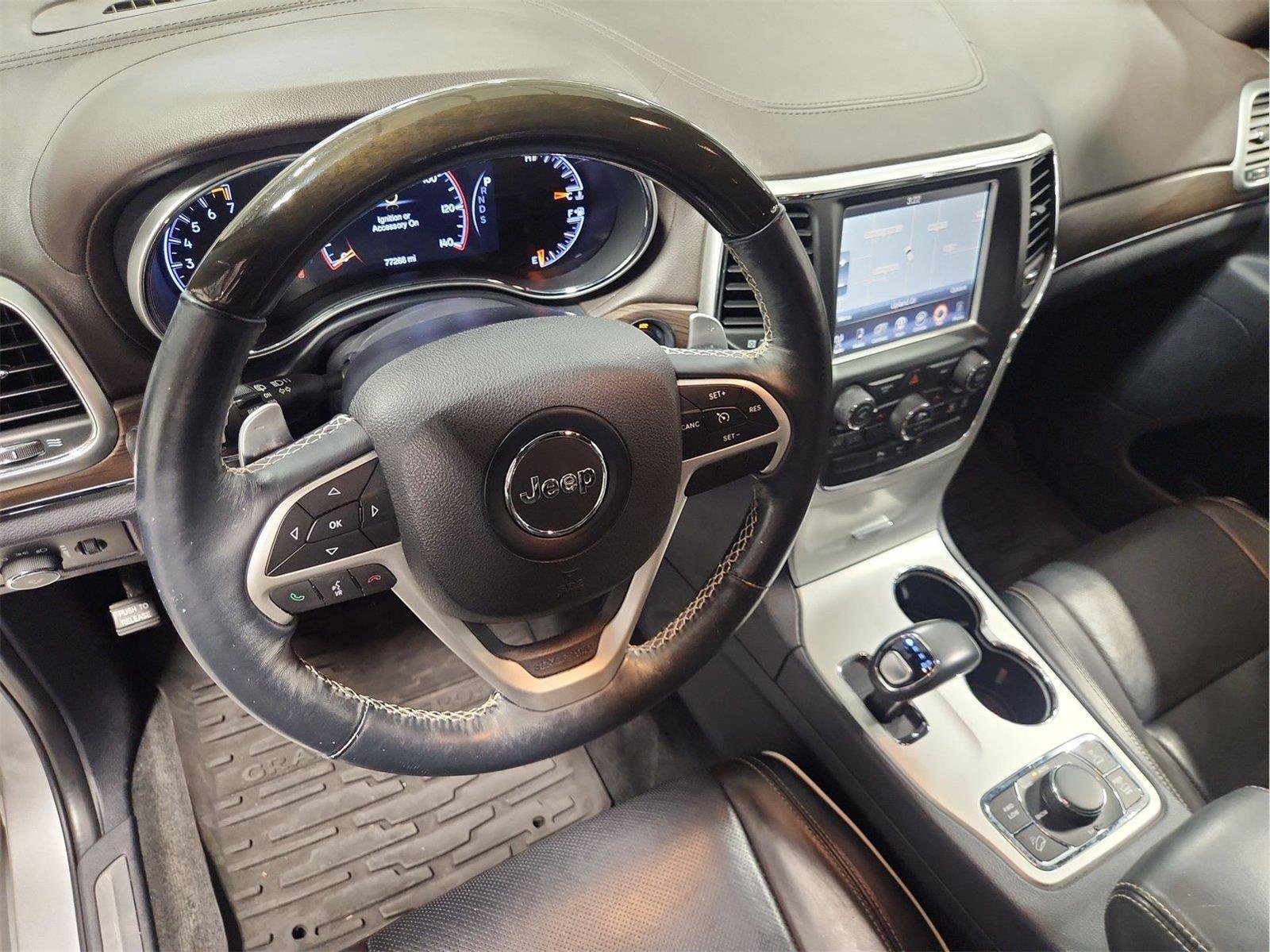 2015 Jeep Grand Cherokee Overland Silver at Auto Boutique Texas