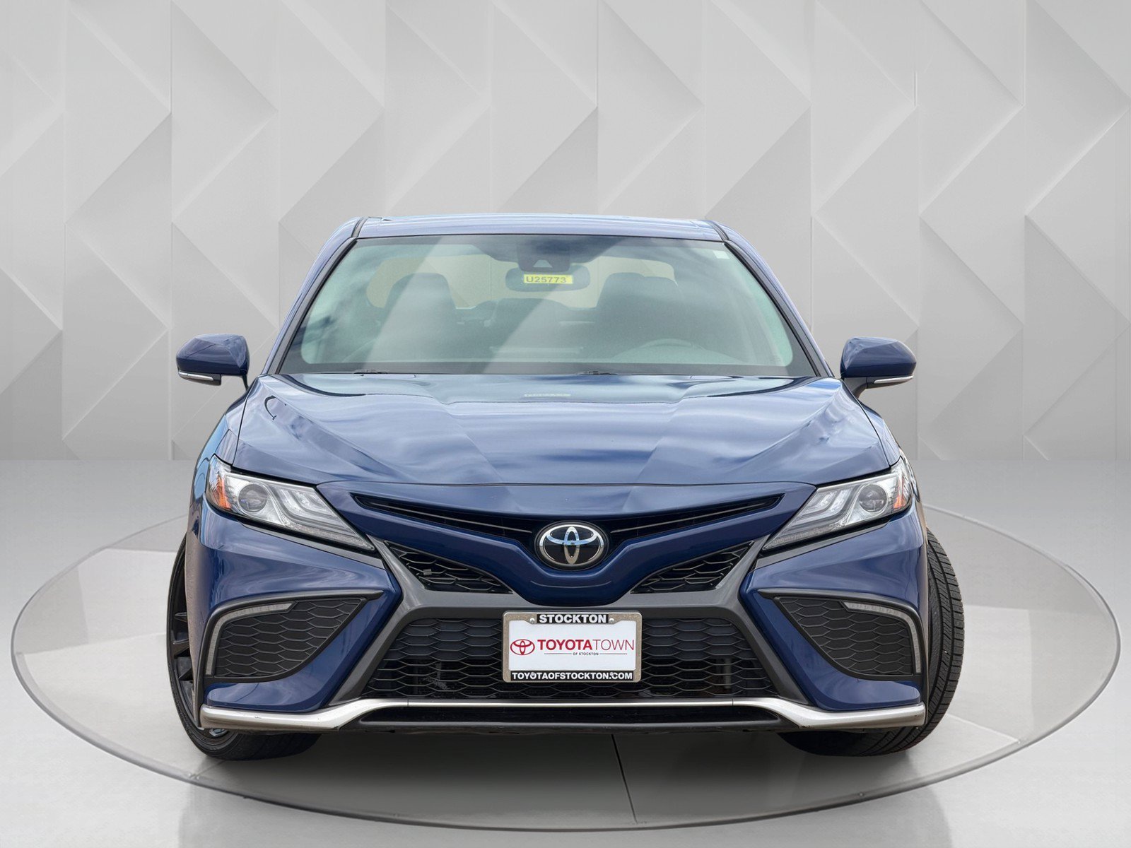 Used 2023 Reservoir Blue Toyota XSE image 5