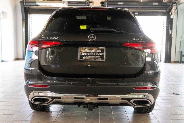 Certified Used 2025 Gray Mercedes-Benz GLC 300 image 7