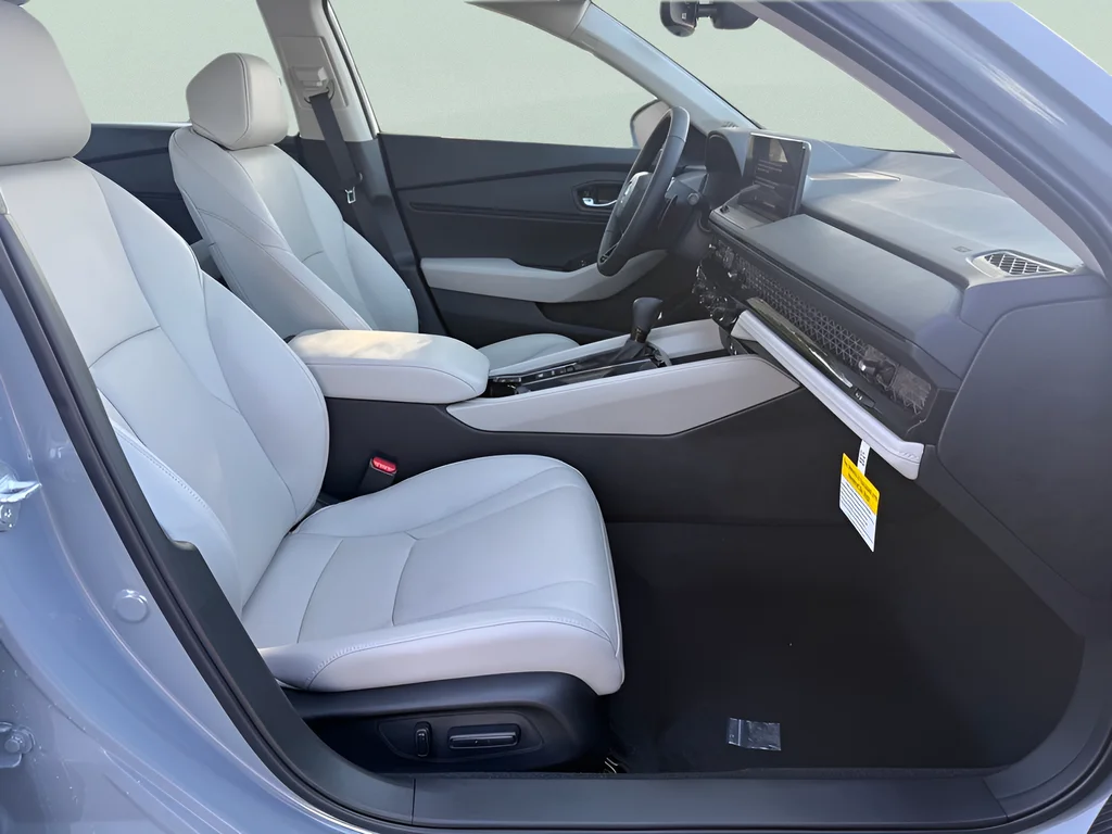 New 2026 Urban Gray Pearl Honda EX-L image 14