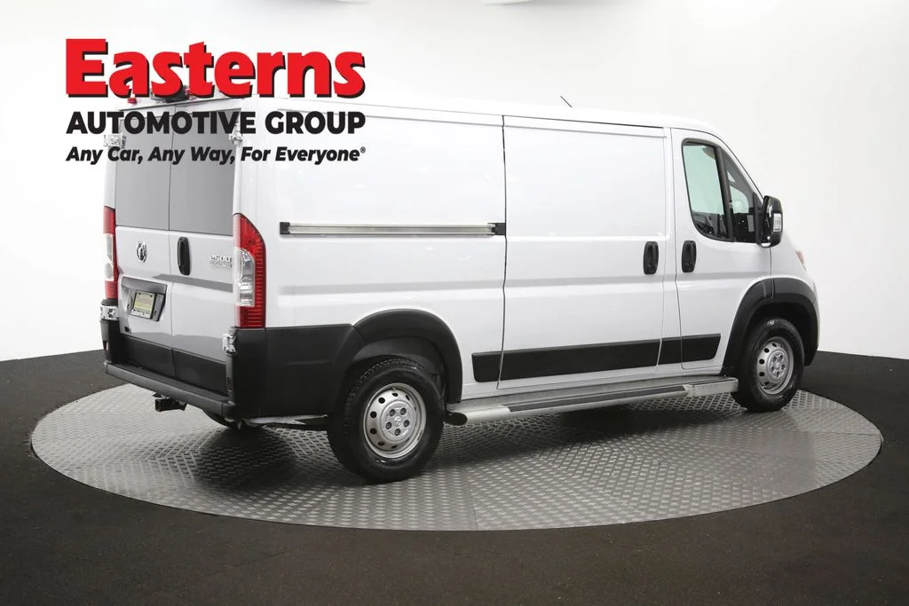 Used 2023 White Ram Base image 39