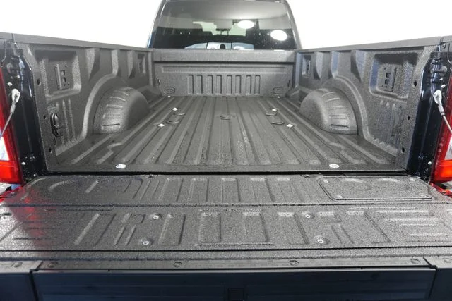 New 2026 Agate Black Metallic Ford F-350® XLT image 31