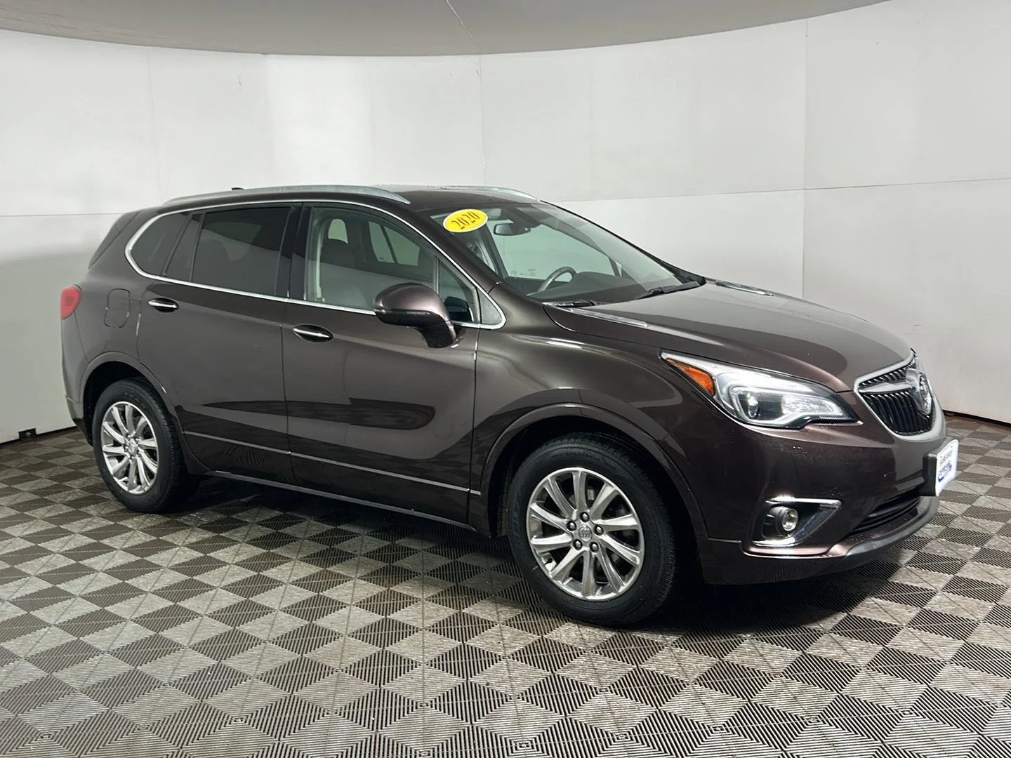Used 2020 Espresso Buick Essence image 6
