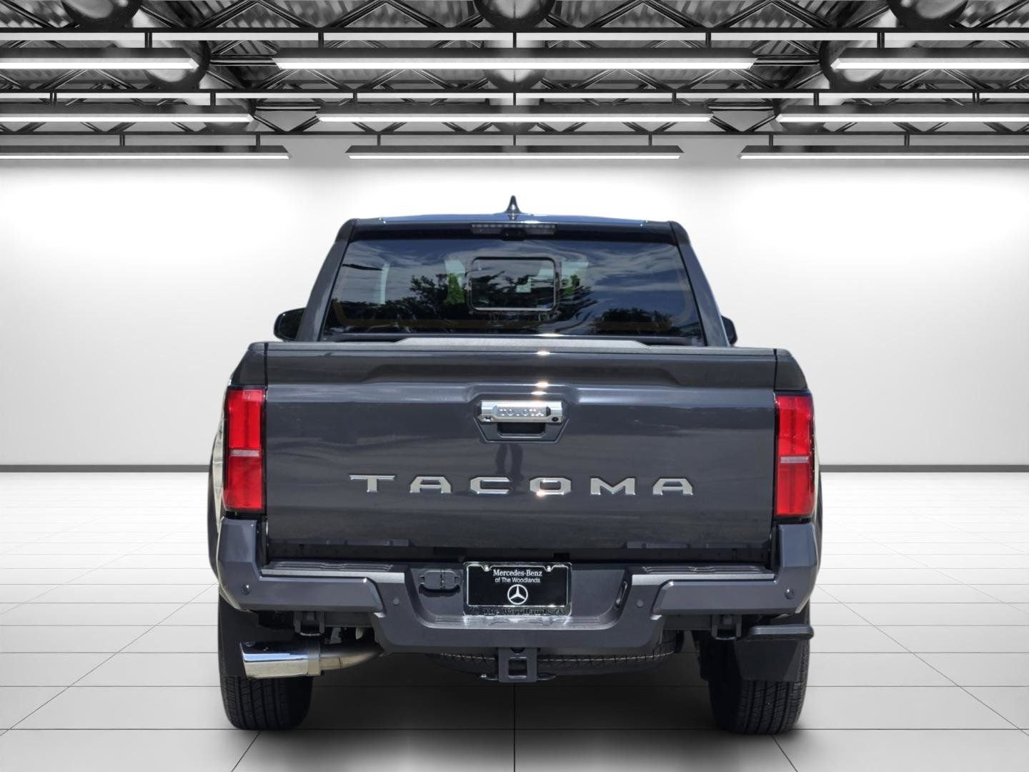 Used 2025 Underground Toyota Limited image 8