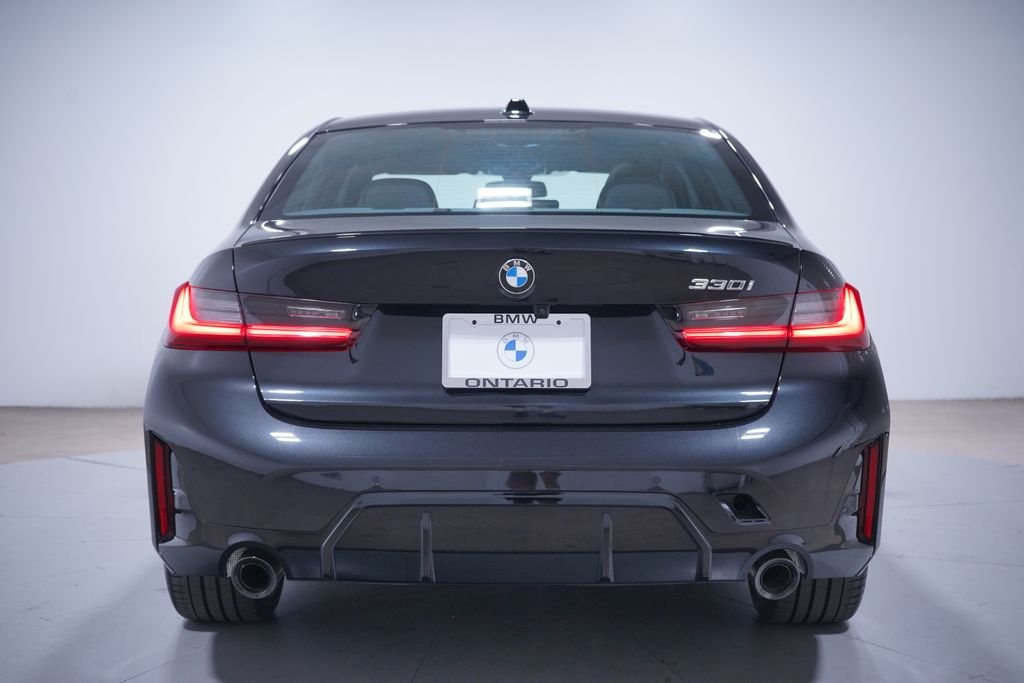 Used 2026 Black Sapphire Metallic BMW 330i image 5