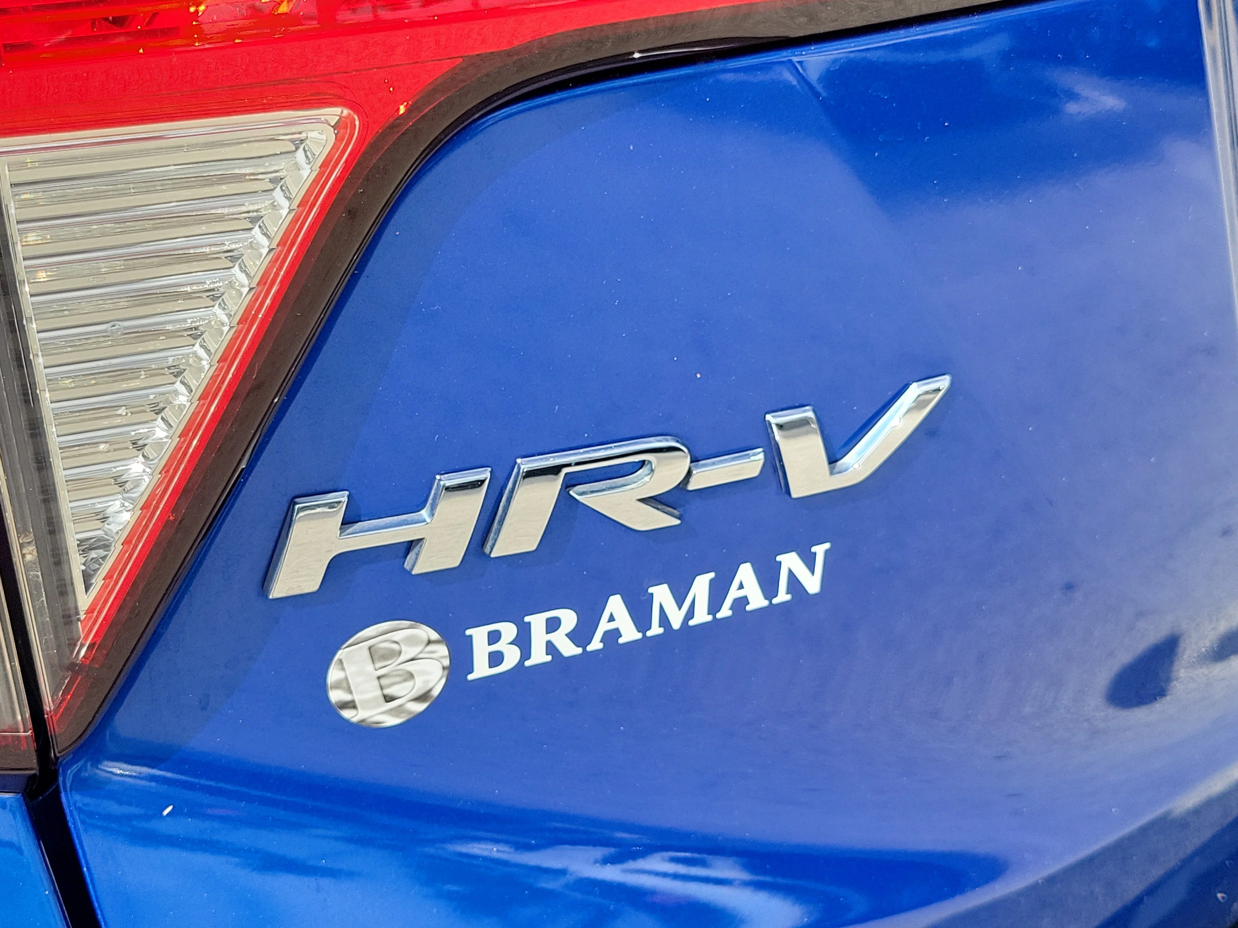 Certified Used 2020 Blue Honda Sport image 5