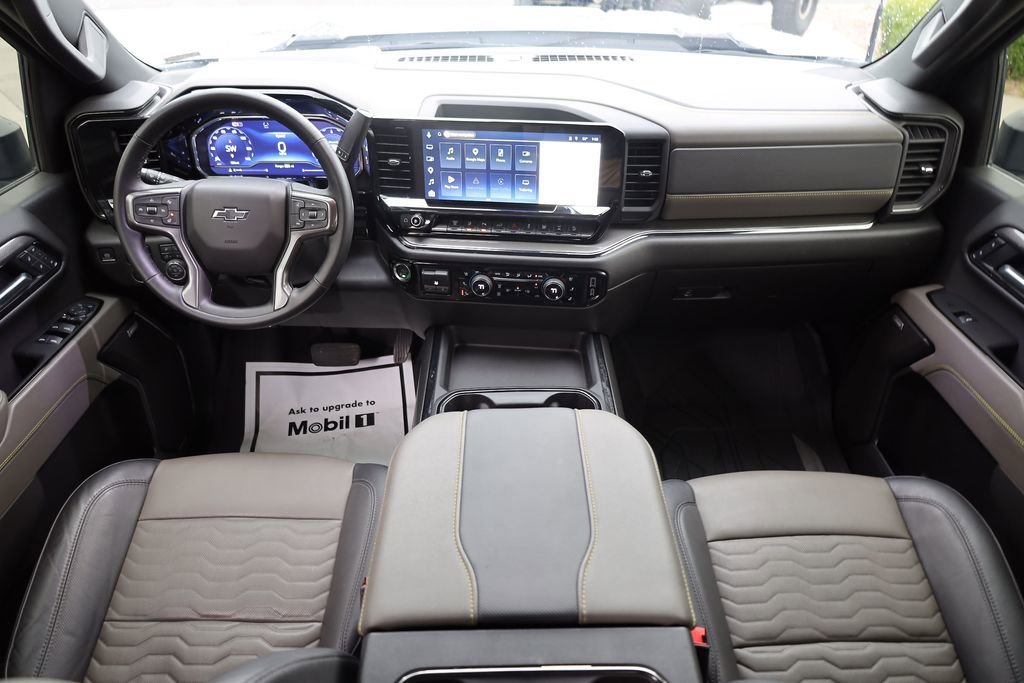 Used 2025 Slate Gray Metallic Chevrolet ZR2 image 19