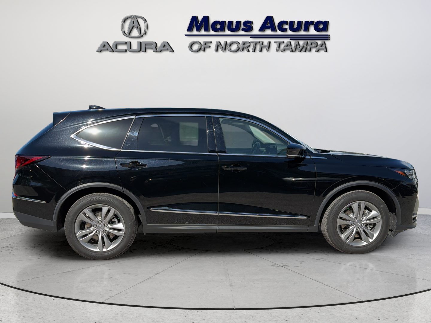 Used 2025 Majestic Black Pearl Acura Base image 13