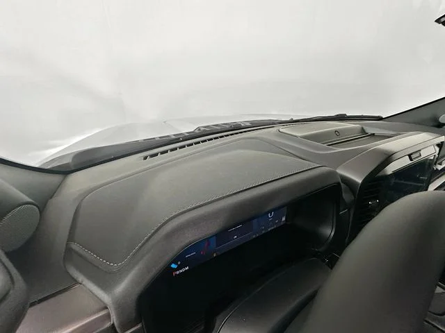 New 2026 Avalanche Ford Lariat image 9