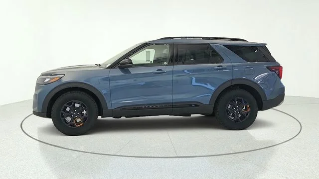 New 2026 Vapor Blue Metallic Ford Tremor® image 4
