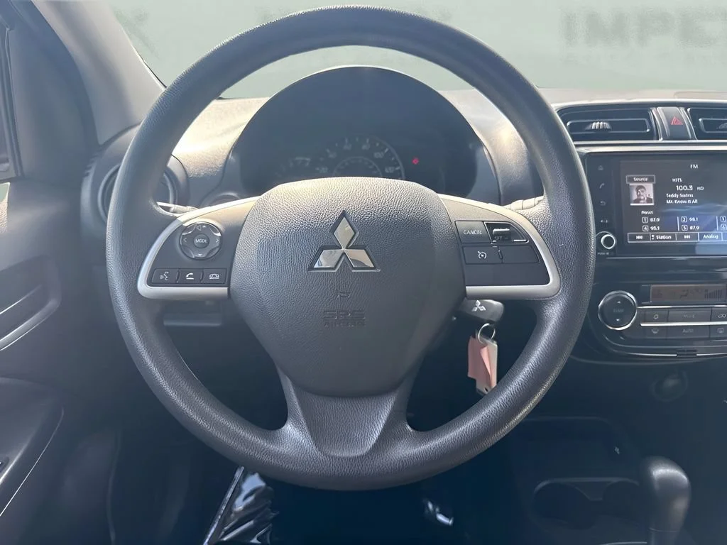 Used 2024  Mitsubishi ES image 13