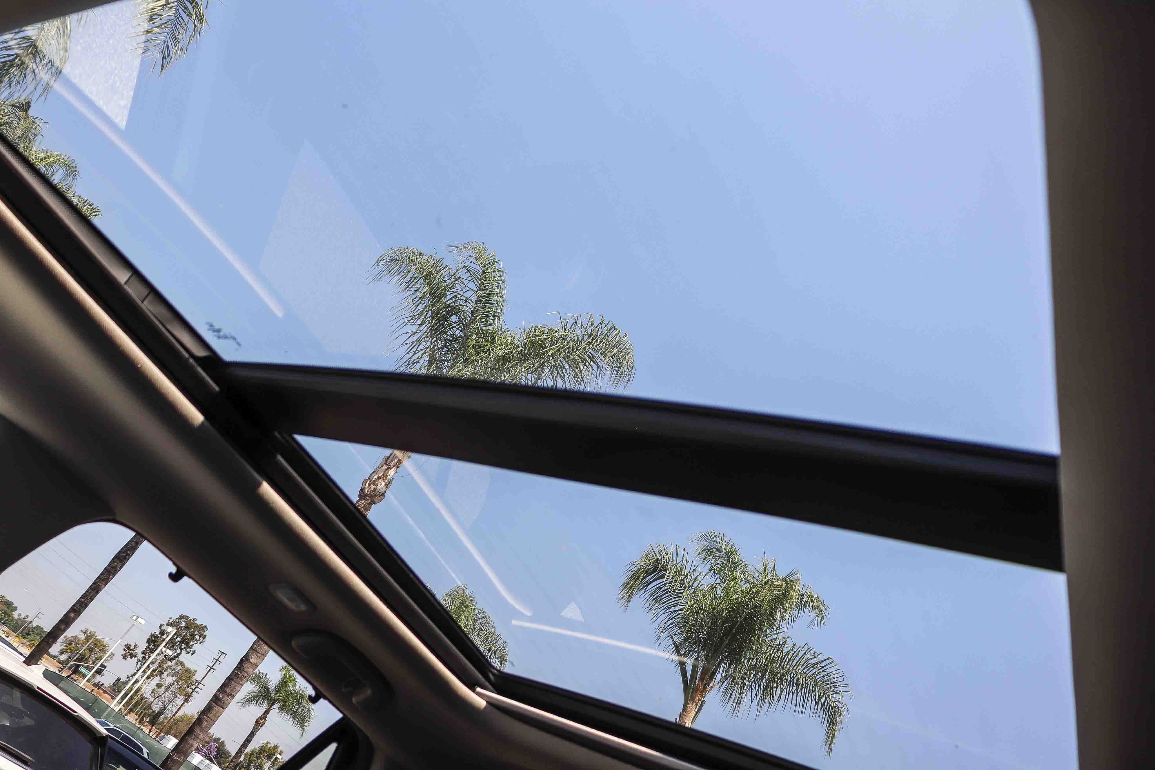 2025 Honda Pilot Touring - Photo 25